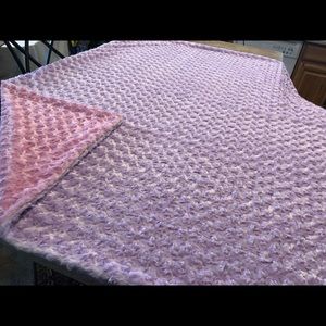 Hand made blanket, fur, rose bud